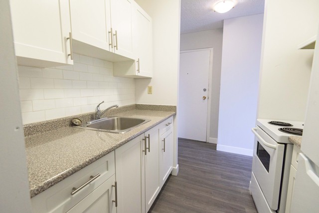 Victoria Apartment Studio $1,530/month. Apartment for rent in Victoria
