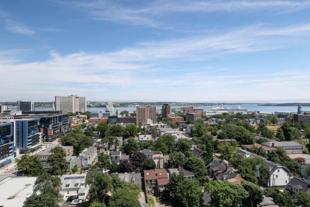 Halifax Apartment 1-2 b. $1,800/month. Apartment for rent in Halifax