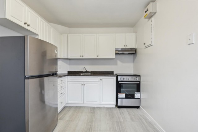 London Apartment 1 b. $1,425/month. Apartment for rent in London