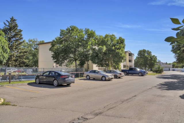 Regina Apartment 2 b. $1,525/month. Apartment for rent in Regina