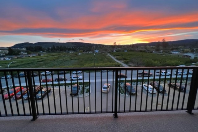 Kelowna Apartment 1 b. $1,495/month. Apartment for rent in Kelowna