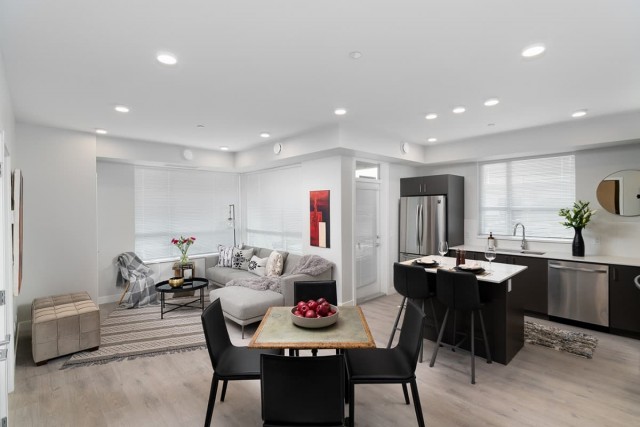 Kelowna Apartment 2 b. $2,280/month. Apartment for rent in Kelowna