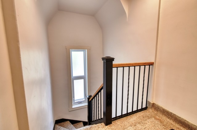 Mercier and Nouveau-Rosemont  1 b. $50/day. Apartment for rent in Mercier and Nouveau-Rosemont