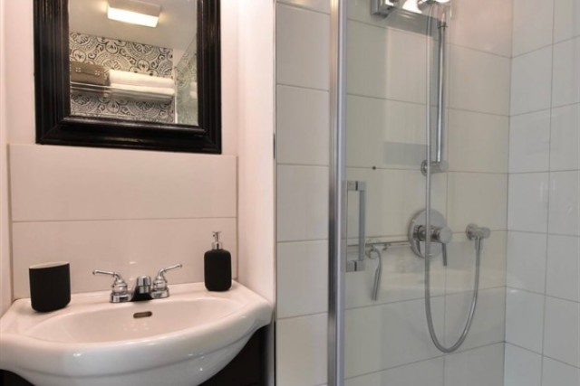 Longueuil  1 b. $47/day. Apartment for rent in Longueuil