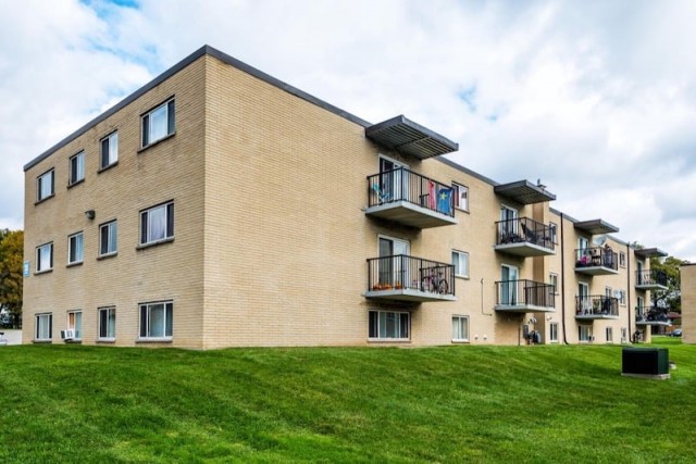 London Apartment Studio $1,529/month. Apartment for rent in London