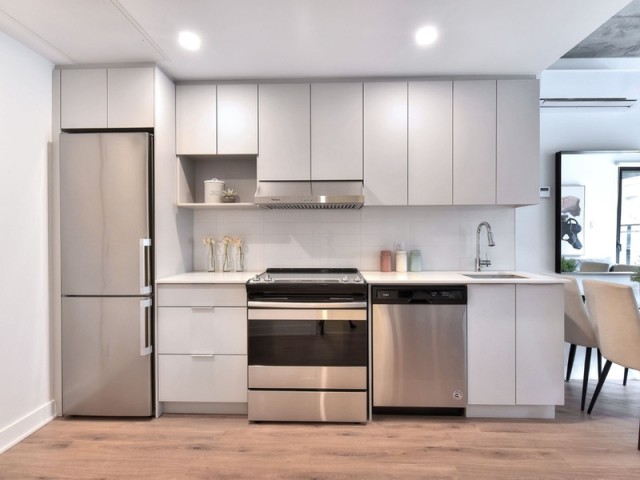 Quartier latin and south-central Apartment Studio $1,450/month. Apartment for rent in Quartier latin and south-central
