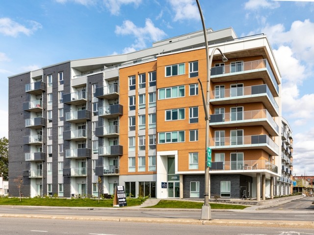 Ville-Saint-Laurent Apartment 3 b. $2,600/month. Apartment for rent in Ville-Saint-Laurent