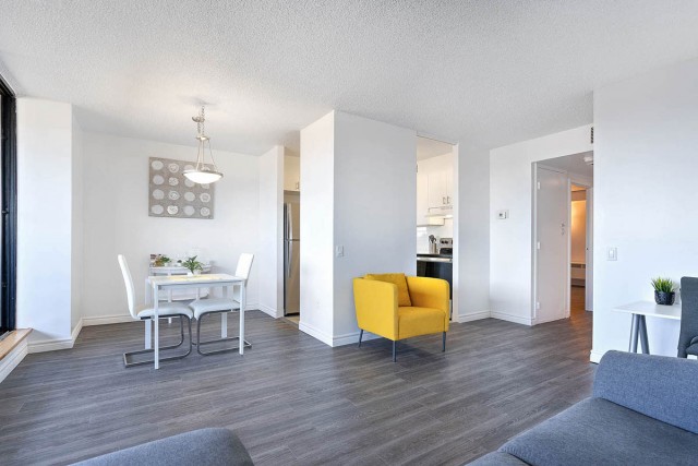 Hochelaga-Maisonneuve Apartment 2 b. $1,650/month. Apartment for rent in Hochelaga-Maisonneuve