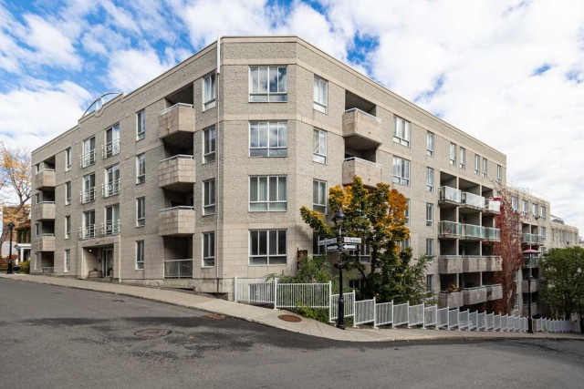 Quartier latin and south-central Apartment Studio $1,225/month. Apartment for rent in Quartier latin and south-central