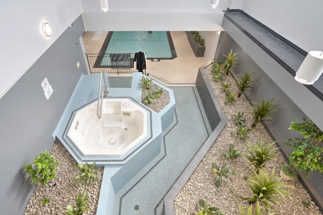 Quartier latin and south-central Apartment 1 b. $1,595/month. Apartment for rent in Quartier latin and south-central