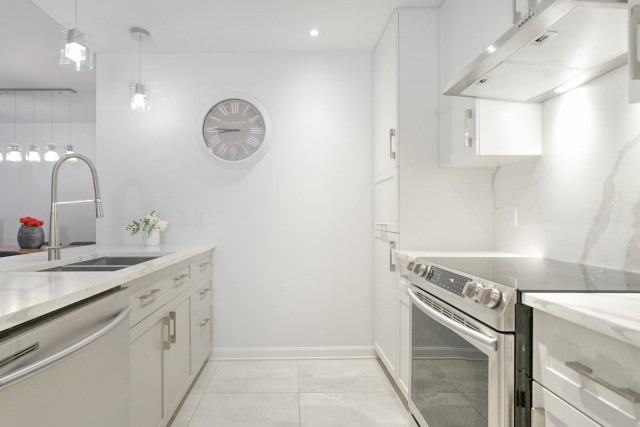 St-Hyacinthe Apartment 2 b. $1,550/month. Apartment for rent in St-Hyacinthe