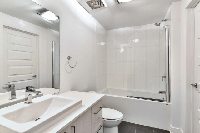 Quartier latin and south-central Apartment 1 b. $1,750/month. Apartment for rent in Quartier latin and south-central