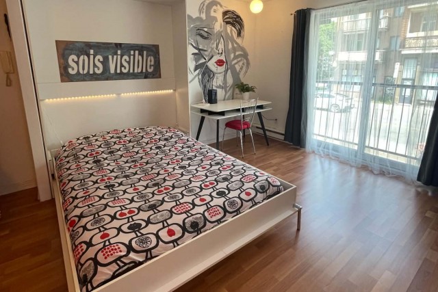 Plateau Mont-Royal  1 b. $55/day. Apartment for rent in Plateau Mont-Royal