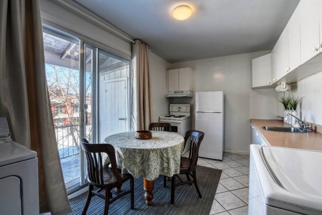 Rosemont,  Petite-Patrie  1 b. $50/day. Apartment for rent in Rosemont,  Petite-Patrie