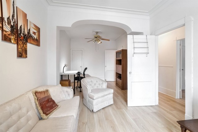 Ville-Emard and Cote-St-Paul  2 b. $76/day. Apartment for rent in Ville-Emard and Cote-St-Paul