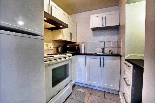 Rosemont,  Petite-Patrie  1 b. $55/day. Apartment for rent in Rosemont,  Petite-Patrie