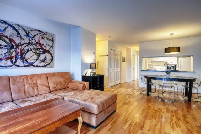 Plateau Mont-Royal  1 b. $67/day. Apartment for rent in Plateau Mont-Royal