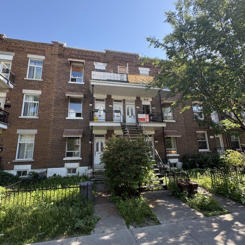 Verdun Apartment 1-2 b. $1,395/month. Apartment for rent in Verdun