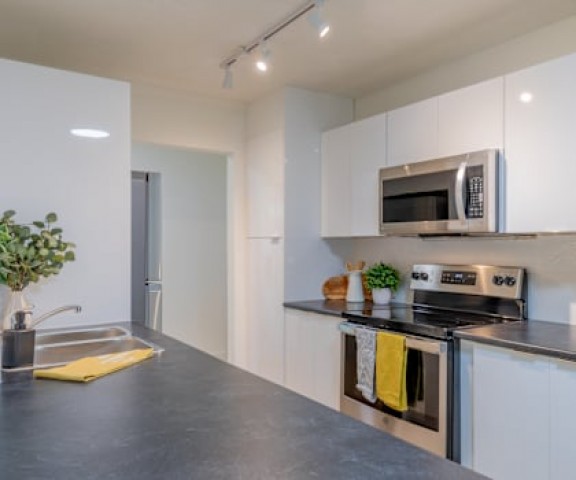Fredericton Apartment 2 b. $1,595/month. Apartment for rent in Fredericton