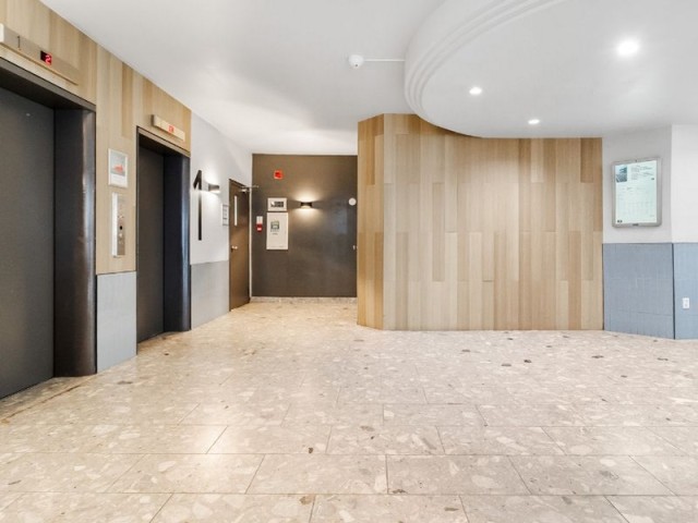 Downtown - Montreal Apartment Studio $950/month. Apartment for rent in Downtown - Montreal