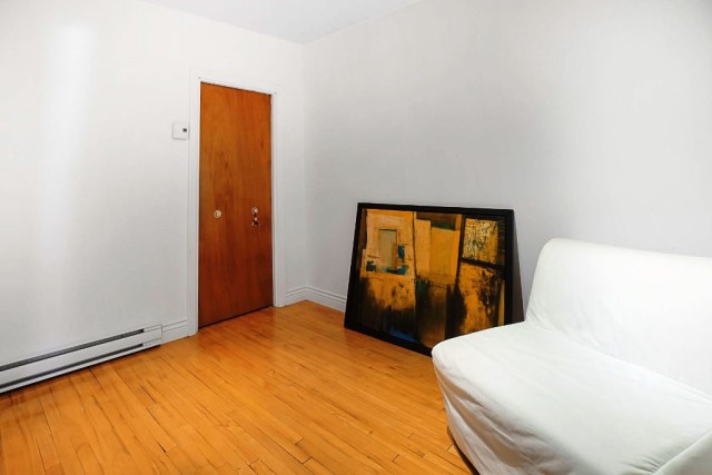 Lachine  3 b. $70/day. Apartment for rent in Lachine