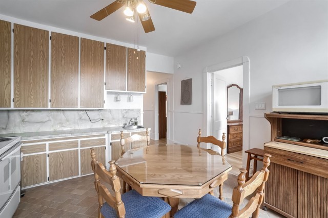 Ville-Emard and Cote-St-Paul  2 b. $76/day. Apartment for rent in Ville-Emard and Cote-St-Paul