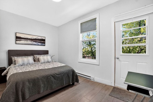 Notre-Dame-de-Grace  3 b. $90/day. Apartment for rent in Notre-Dame-de-Grace