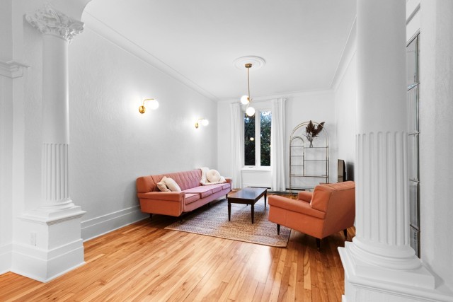 Mirabel  2 b. $80/day. Apartment for rent in Mirabel