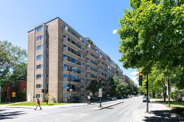 Outremont Apartment 3 b. $2,995/month. Apartment for rent in Outremont