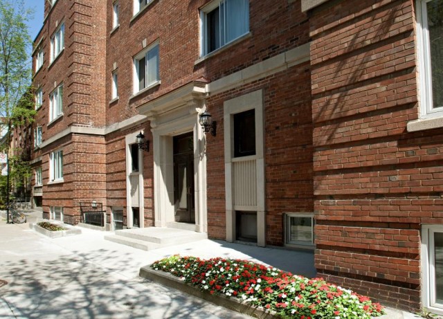Downtown - Montreal Apartment Studio $1,295/month. Apartment for rent in Downtown - Montreal