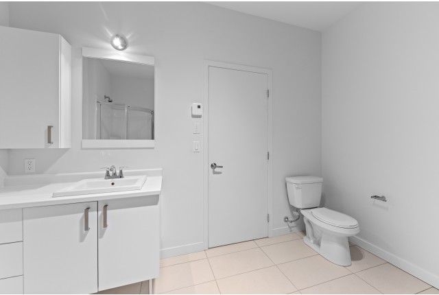 Chateauguay Condo 1-2 b. $1,575/month. Apartment for rent in Chateauguay