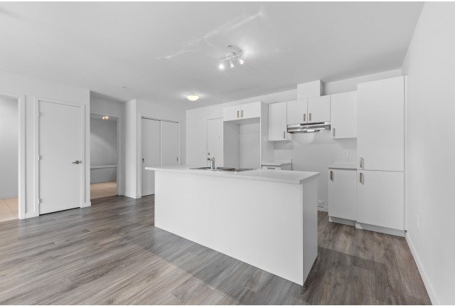 Chateauguay Condo 2 b. $1,975/month. Apartment for rent in Chateauguay