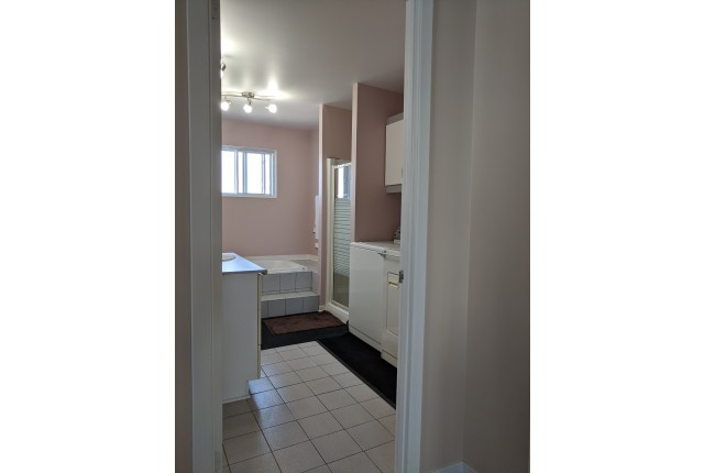 Boisbriand Plex 3 b. $1,650/month. Apartment for rent in Boisbriand