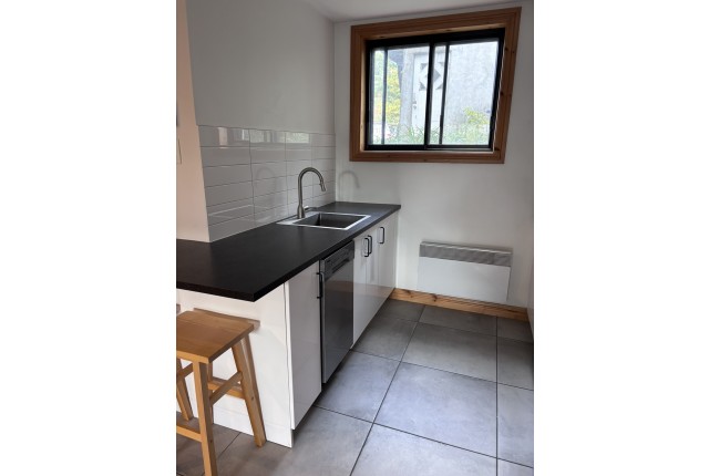 Rosemont,  Petite-Patrie Plex 1-2 b. $1,350/month. Apartment for rent in Rosemont,  Petite-Patrie