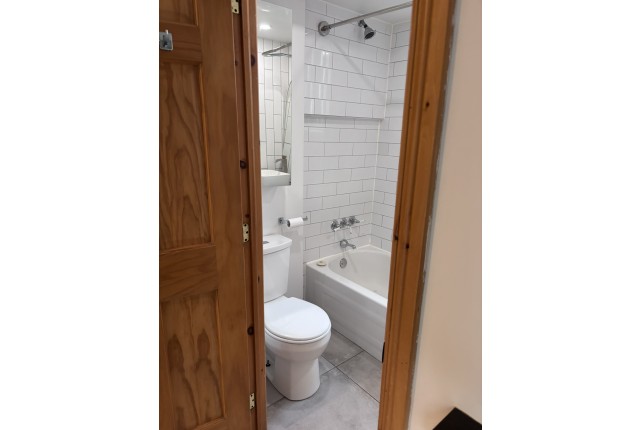 Rosemont,  Petite-Patrie Plex 1-2 b. $1,350/month. Apartment for rent in Rosemont,  Petite-Patrie
